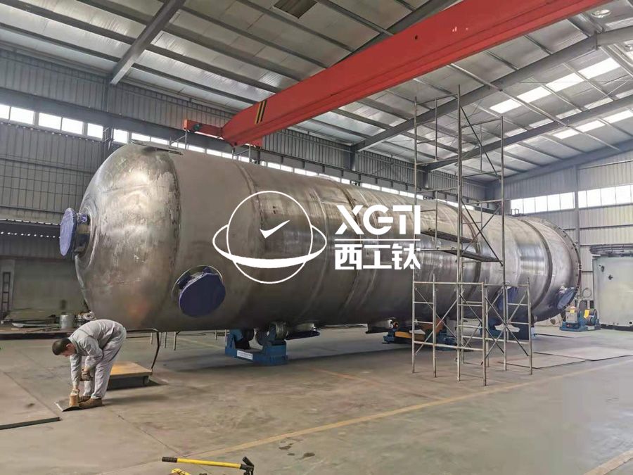 鈦換熱器、鈦反應釜控熱設備的性能與特點